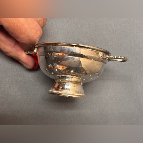 Christmas Vintage 3 Piece Silver Plated Tea Pot, Sauce Pan & Colander Ornaments - Picture 12 of 15